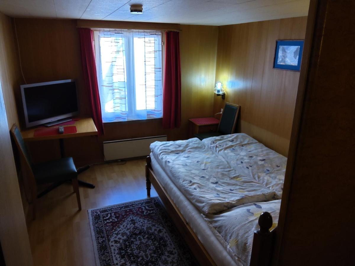 Hotel Gotthard Göschenen Kültér fotó